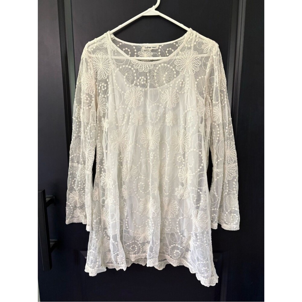 Indigo Soul White Embroidered Lace Tunic Top Medium Boho Romantic Sheer Floral